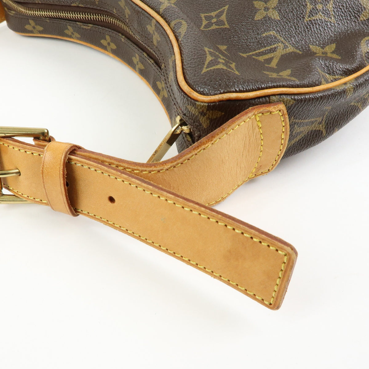 Louis Vuitton Croissant Monogram Canvas Brown Canvas Handbag (Pre-Owned)