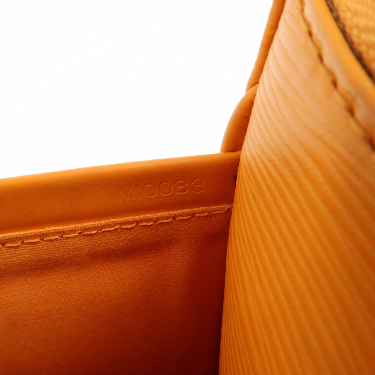 Louis Vuitton Matsy Epi Leather Orange Leather Handbag (Pre-Owned)