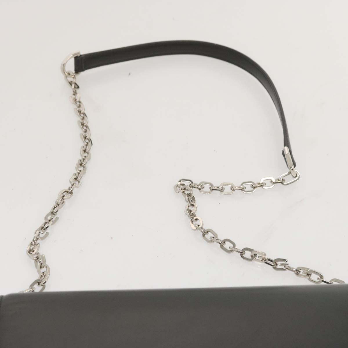 Givenchy 4G Shoulder Bag Leather Black Leather Shoulder Bag Bag (Pre-Owned)