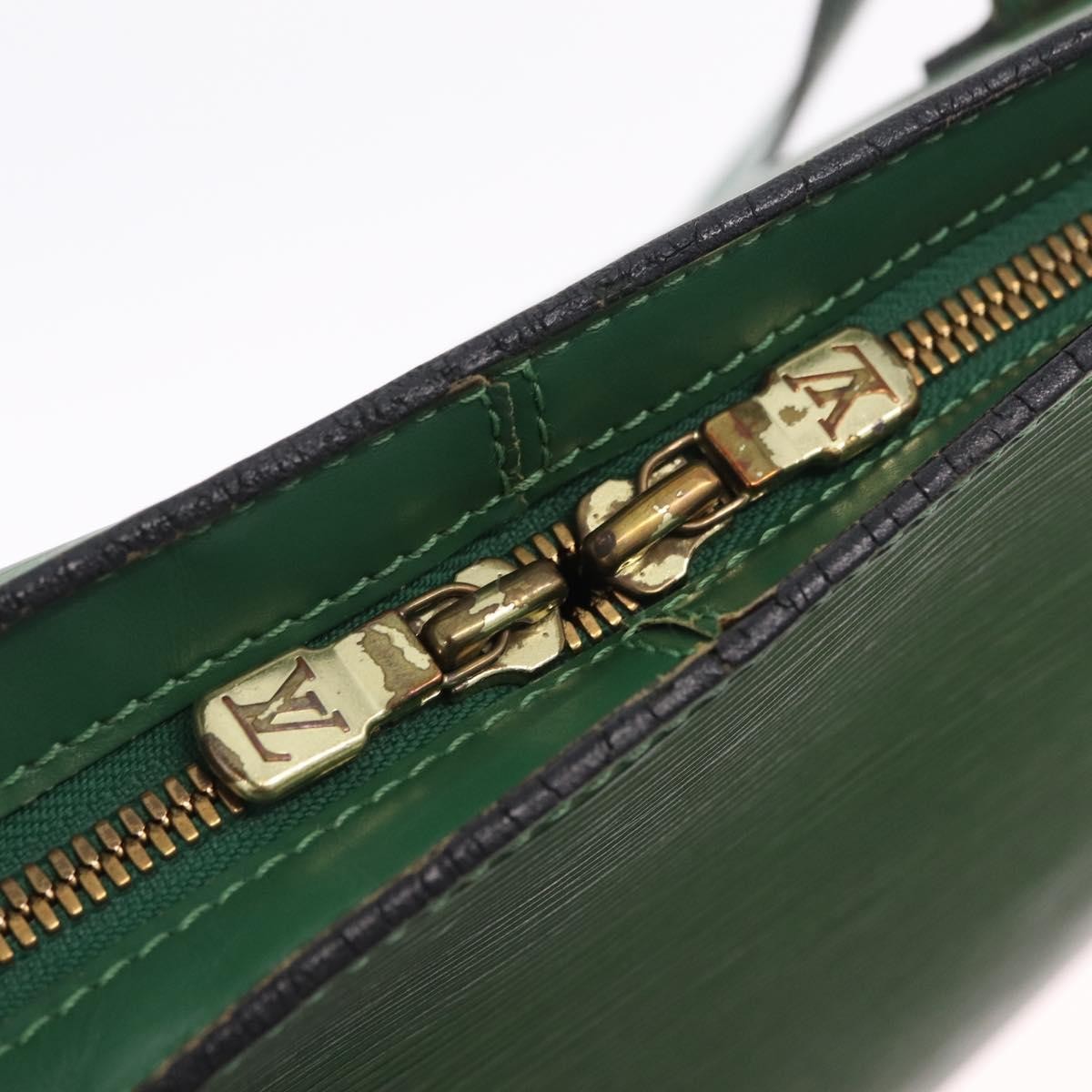 Louis Vuitton Lussac Epi Leather Green Leather Handbag (Pre-Owned)