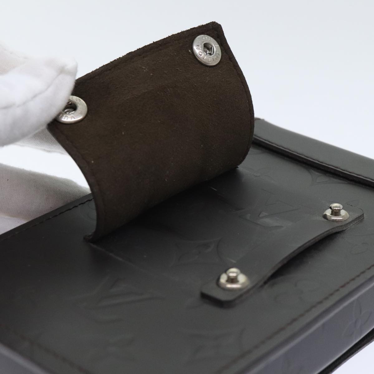 Louis Vuitton Brown Canvas Wallet (Pre-Owned)