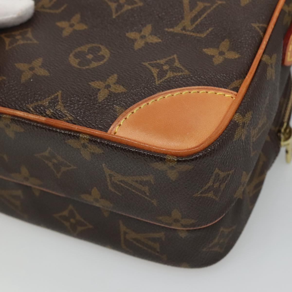 Louis Vuitton Amazon Brown Canvas Shoulder Bag (Pre-Owned)