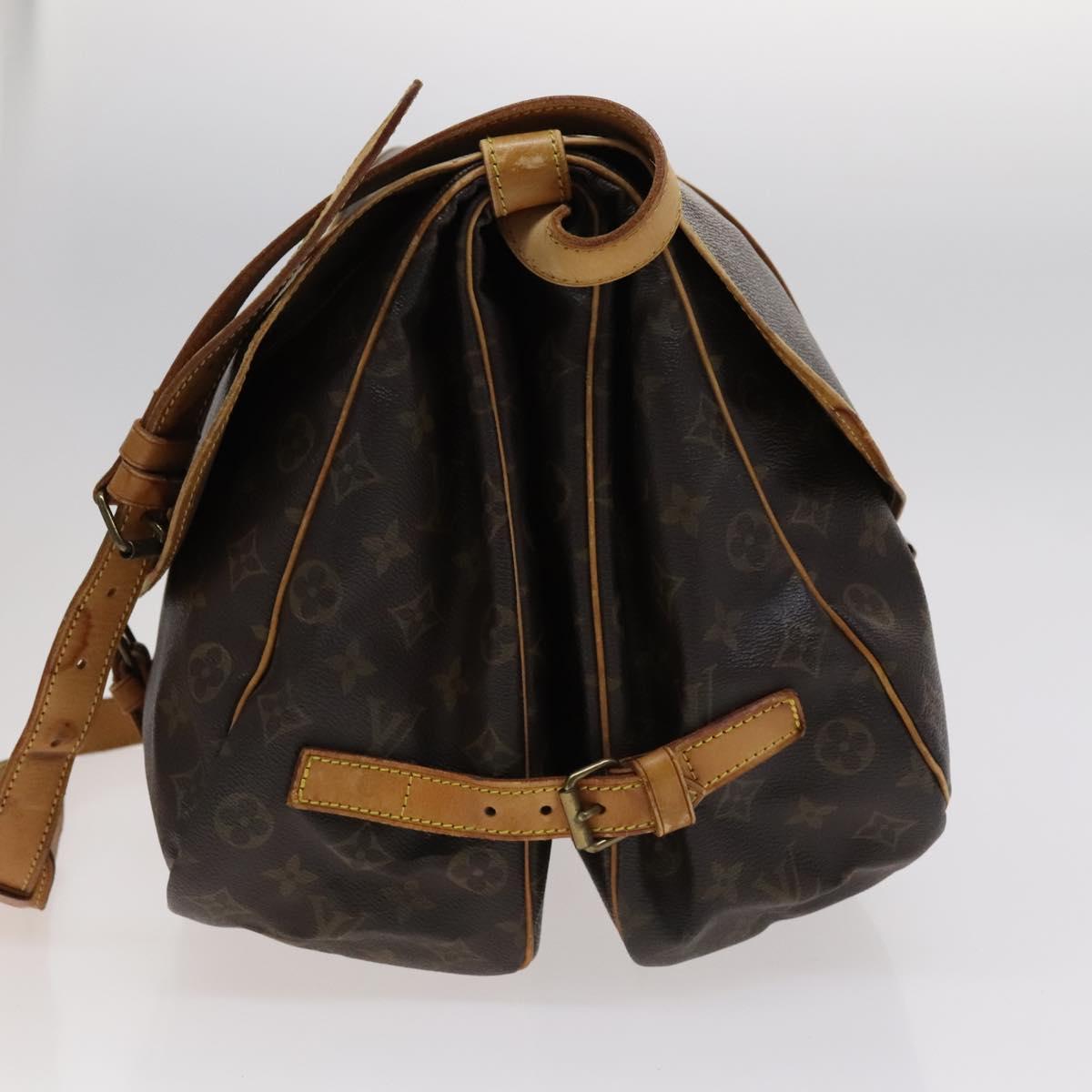 Louis Vuitton Saumur 35 Brown Canvas Shoulder Bag (Pre-Owned)