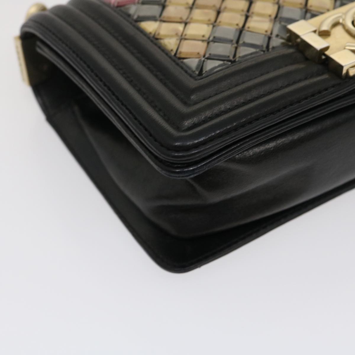 Chanel Boy Multicolour Leather Shoulder Bag (Pre-Owned)