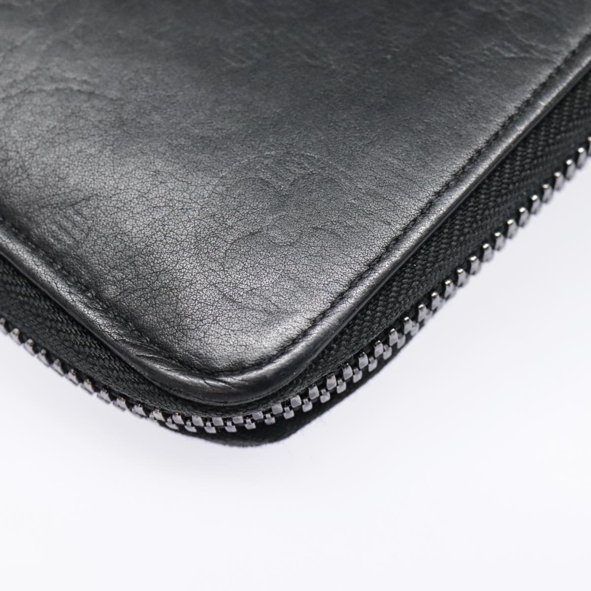 Louis Vuitton Zippy Wallet Vertical Black Leather Wallet (Pre-Owned)