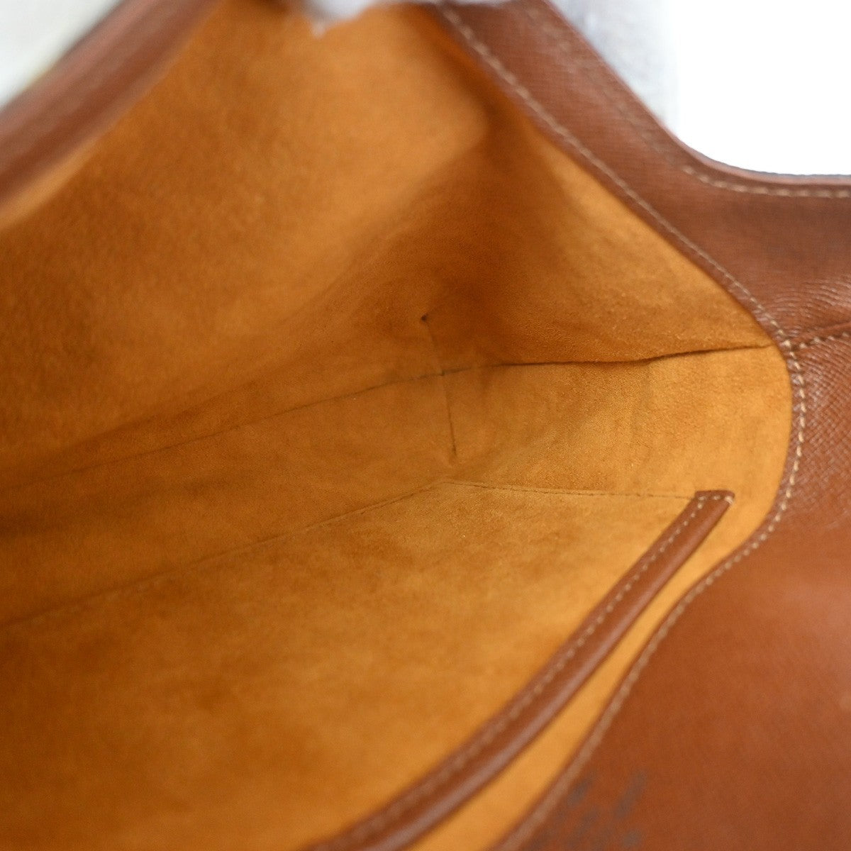 Louis Vuitton Musette Tango Monogram Canvas Brown Canvas Handbag (Pre-Owned)