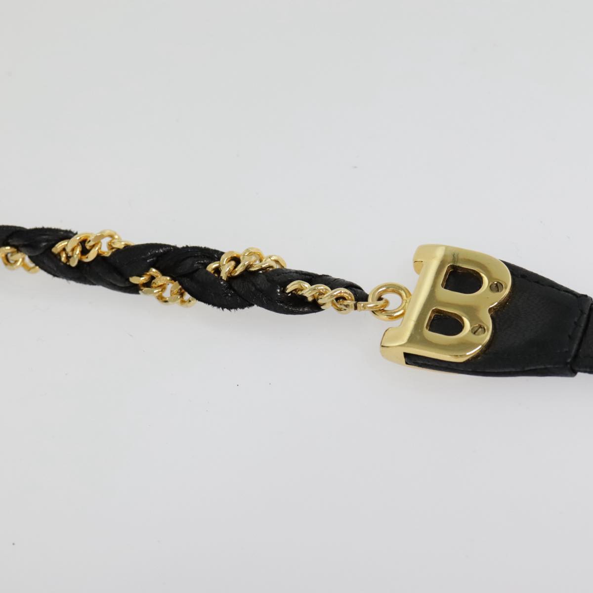 Bally Black Leather Shoulder Bag (Pre-Owned)
