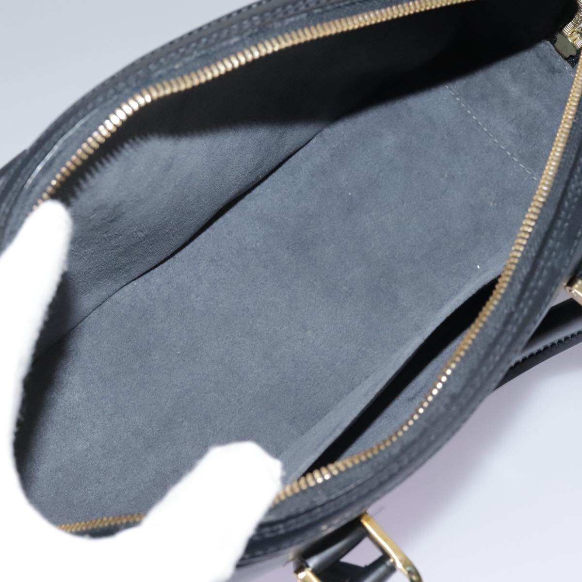 Louis Vuitton Jasmine Black Leather Handbag (Pre-Owned)