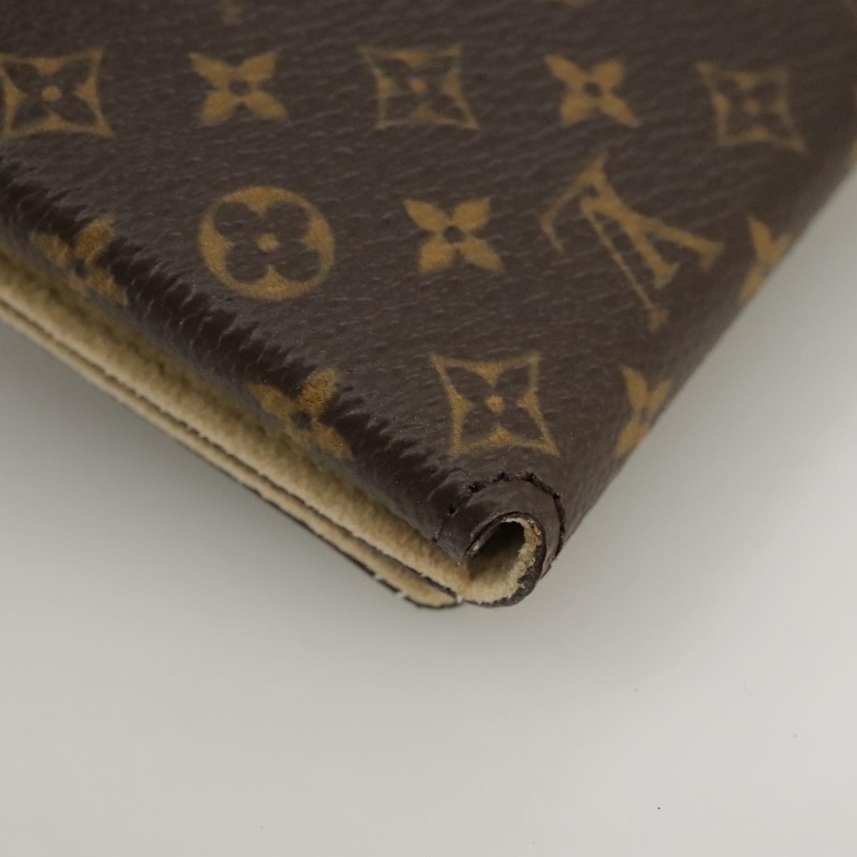 Louis Vuitton Earrings Brown Canvas Wallet (Pre-Owned)