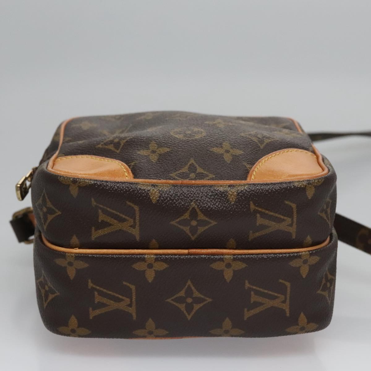 Louis Vuitton Amazon Brown Canvas Shoulder Bag (Pre-Owned)
