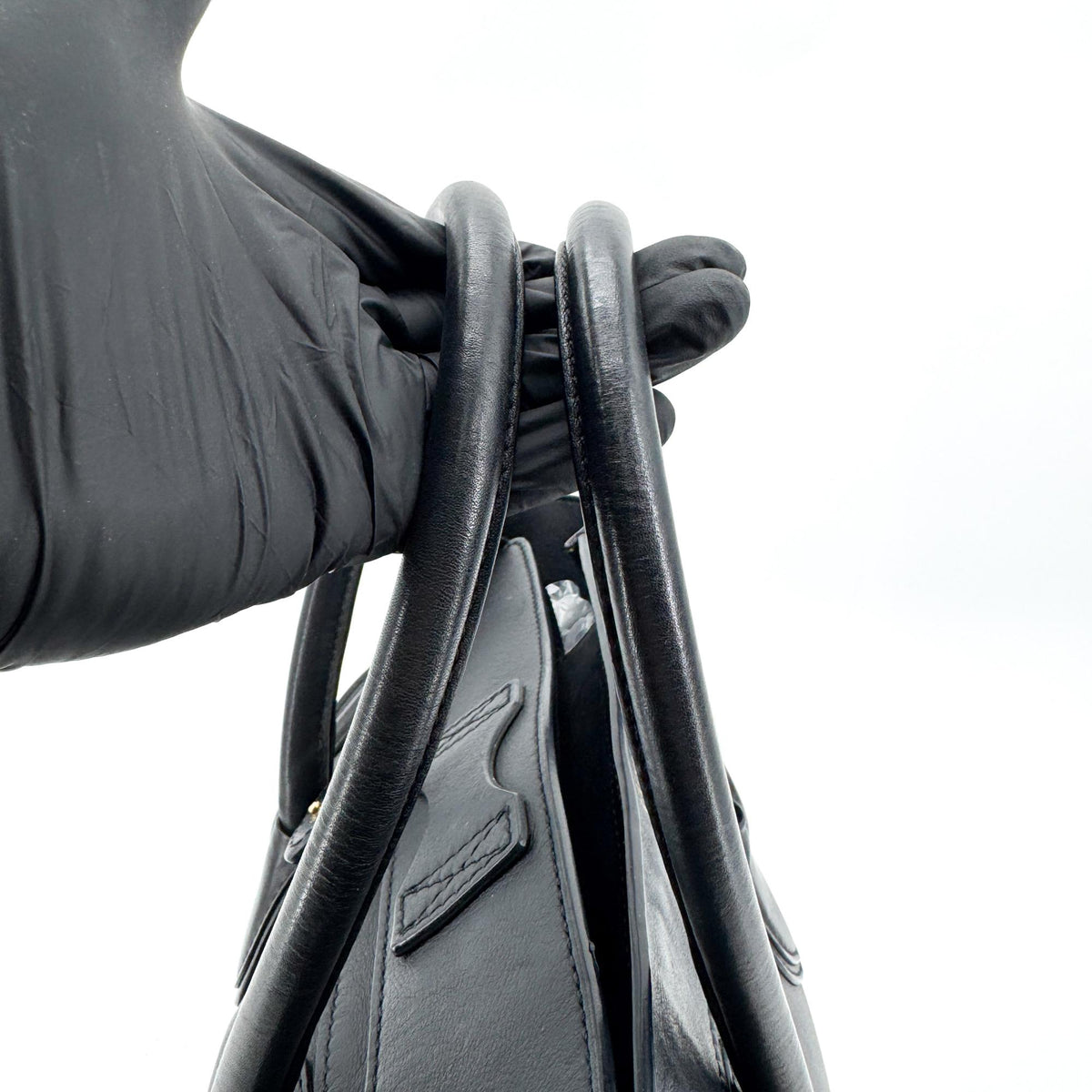 Celine Luggage Embossed Leather Black Leather Handbag (Pre-Owned)