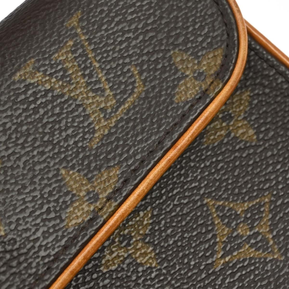 Louis Vuitton Florentine Waist Monogram Canvas Brown Canvas Handbag (Pre-Owned)