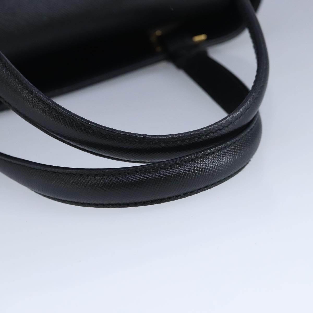 Salvatore Ferragamo Gancini Black Leather Handbag (Pre-Owned)