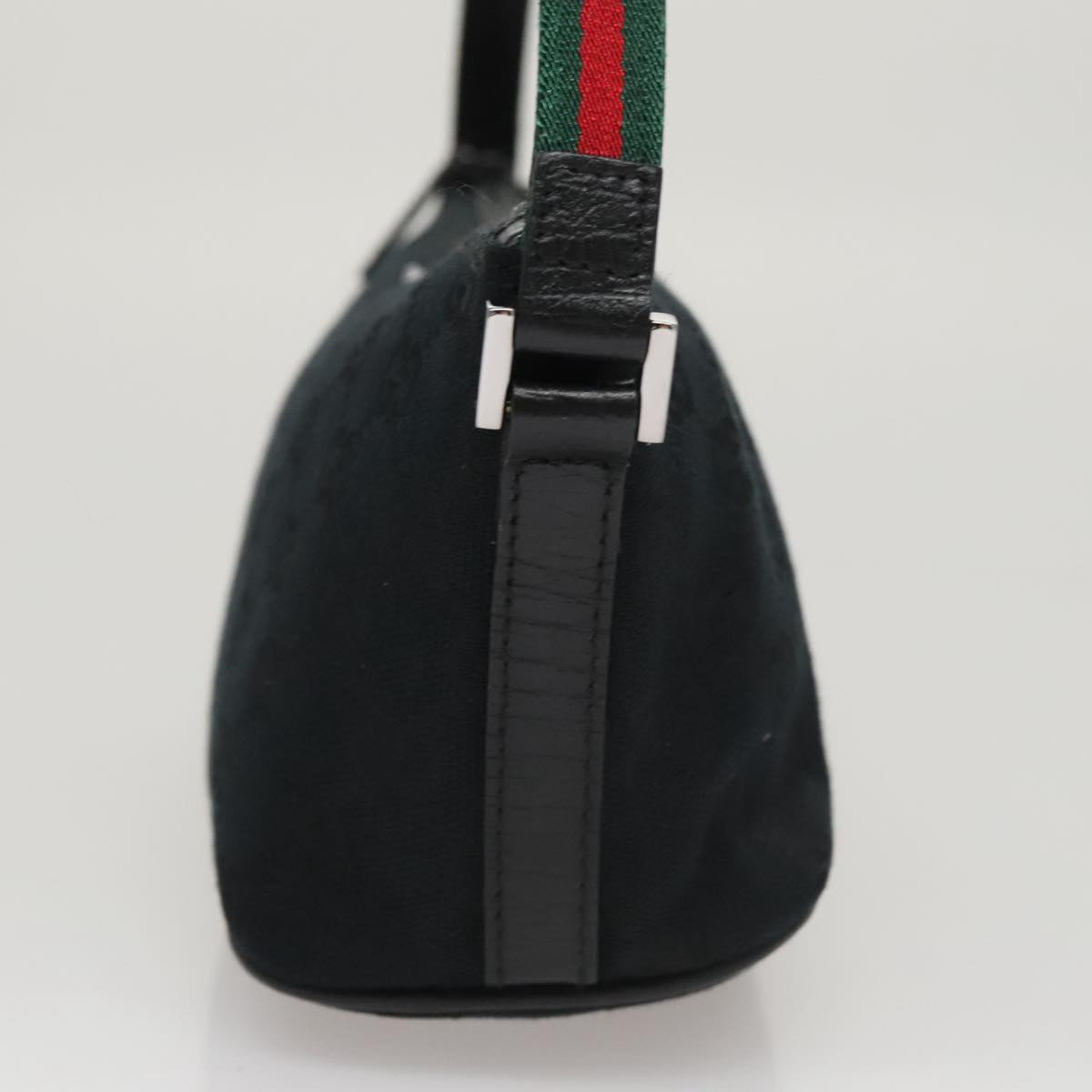 Gucci Baguette Black Canvas Clutch Bag (Pre-Owned)