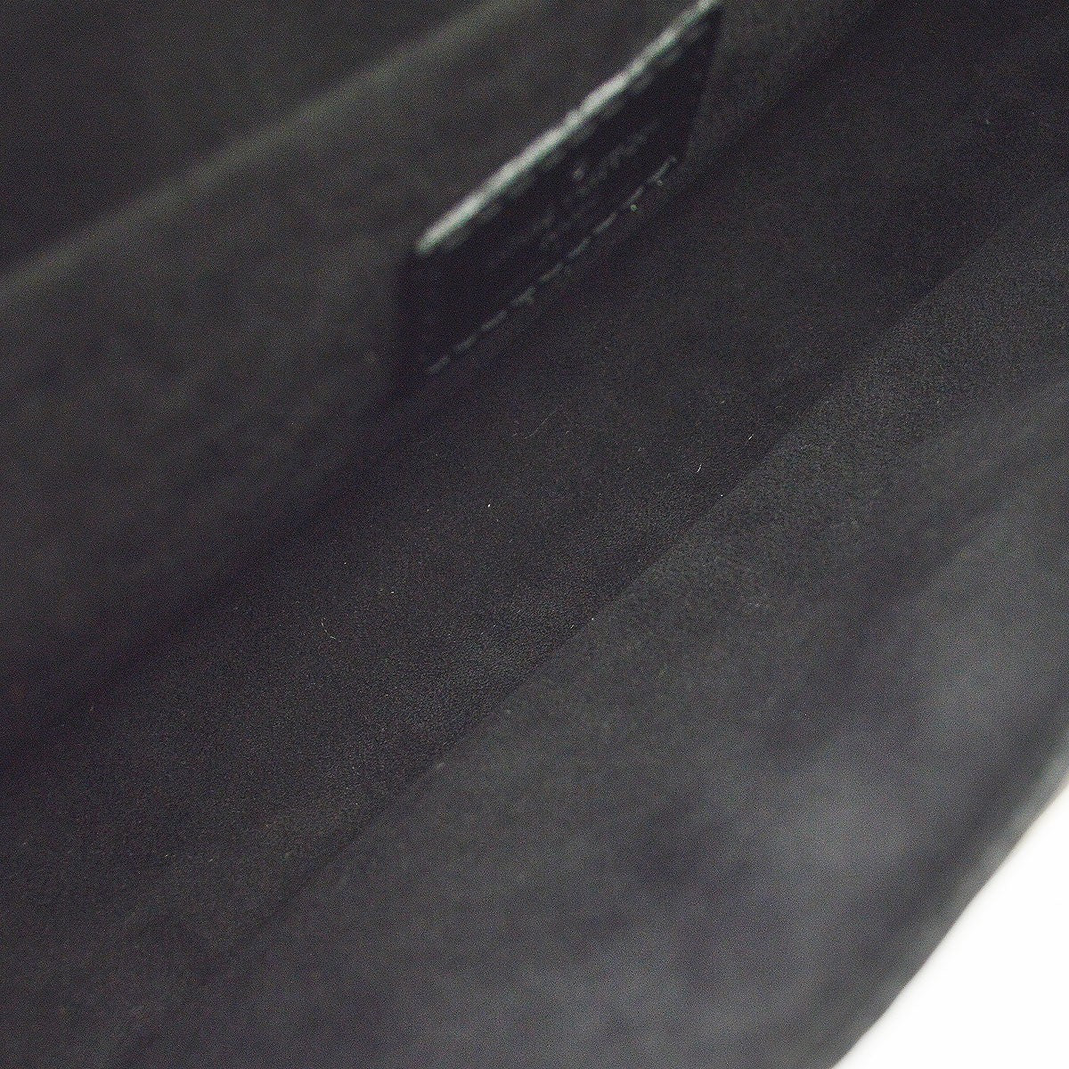 Louis Vuitton Montaigne Clutch Epi Leather Black Leather Clutche & Pouche Bag (Pre-Owned)