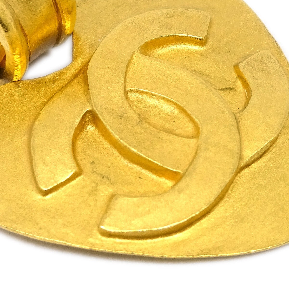 Chanel Vintage Cc Heart Clip-On Metal Gold Gold_Plated Earrings Jewelry (Pre-Owned)