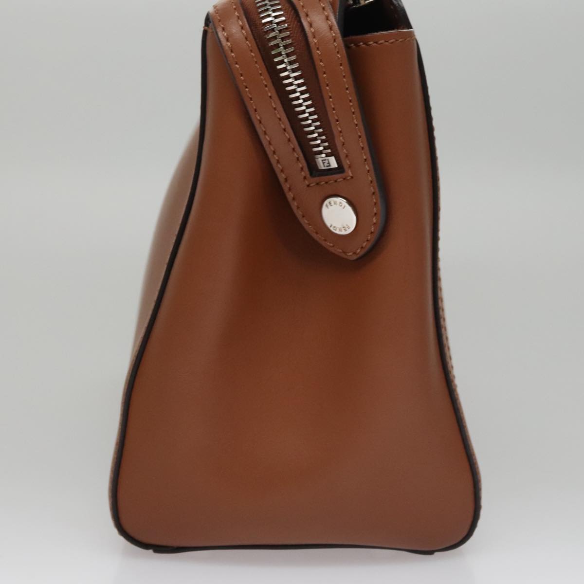Fendi Dot Com Brown Leather Handbag (Pre-Owned)