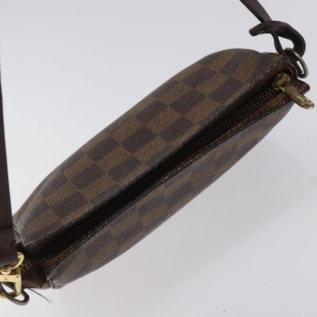 Louis Vuitton Trousse Makeup Brown Canvas Clutch Bag (Pre-Owned)