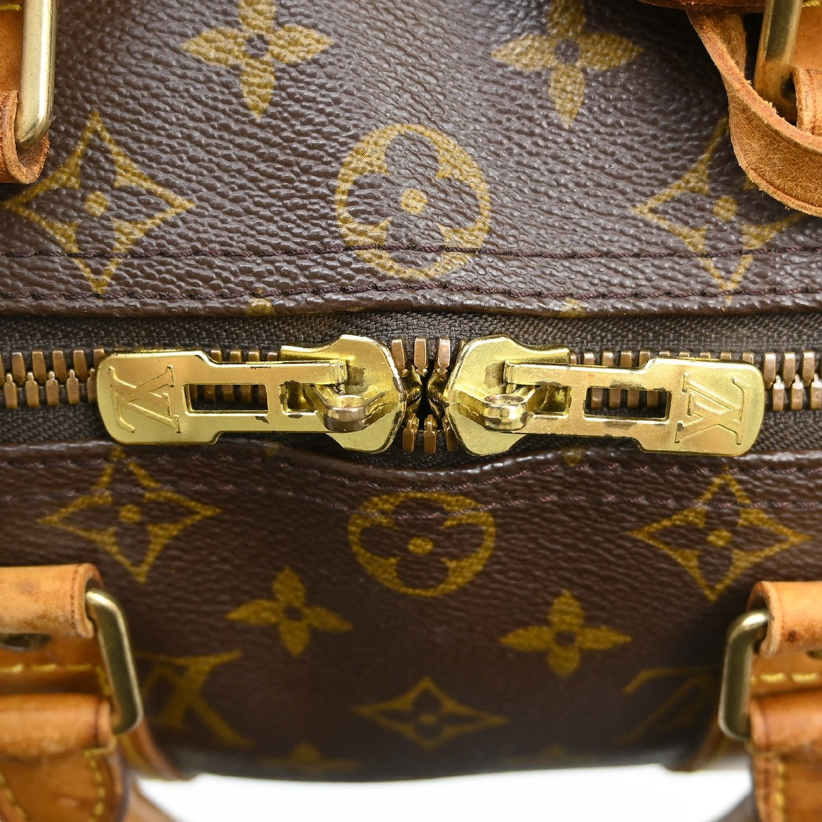 Louis Vuitton Keepall Monogram Canvas Brown Canvas Travel Bag Bag (Pre-Owned)