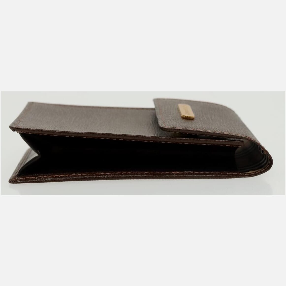 Burberry Brown Leather Clutch Bag (Pre-Owned)