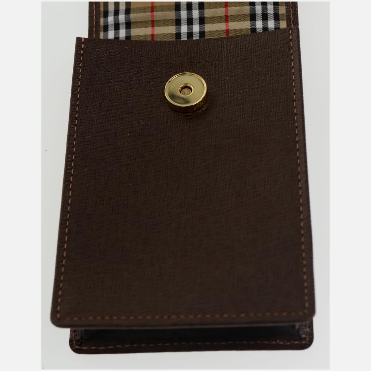 Burberry Brown Leather Clutch Bag (Pre-Owned)