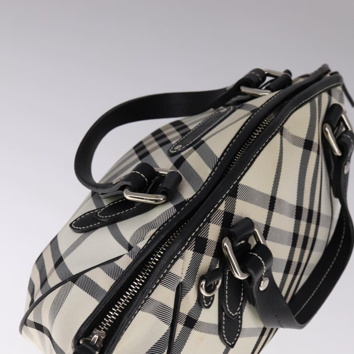 Burberry Blue Label White Synthetic Handbag (Pre-Owned)