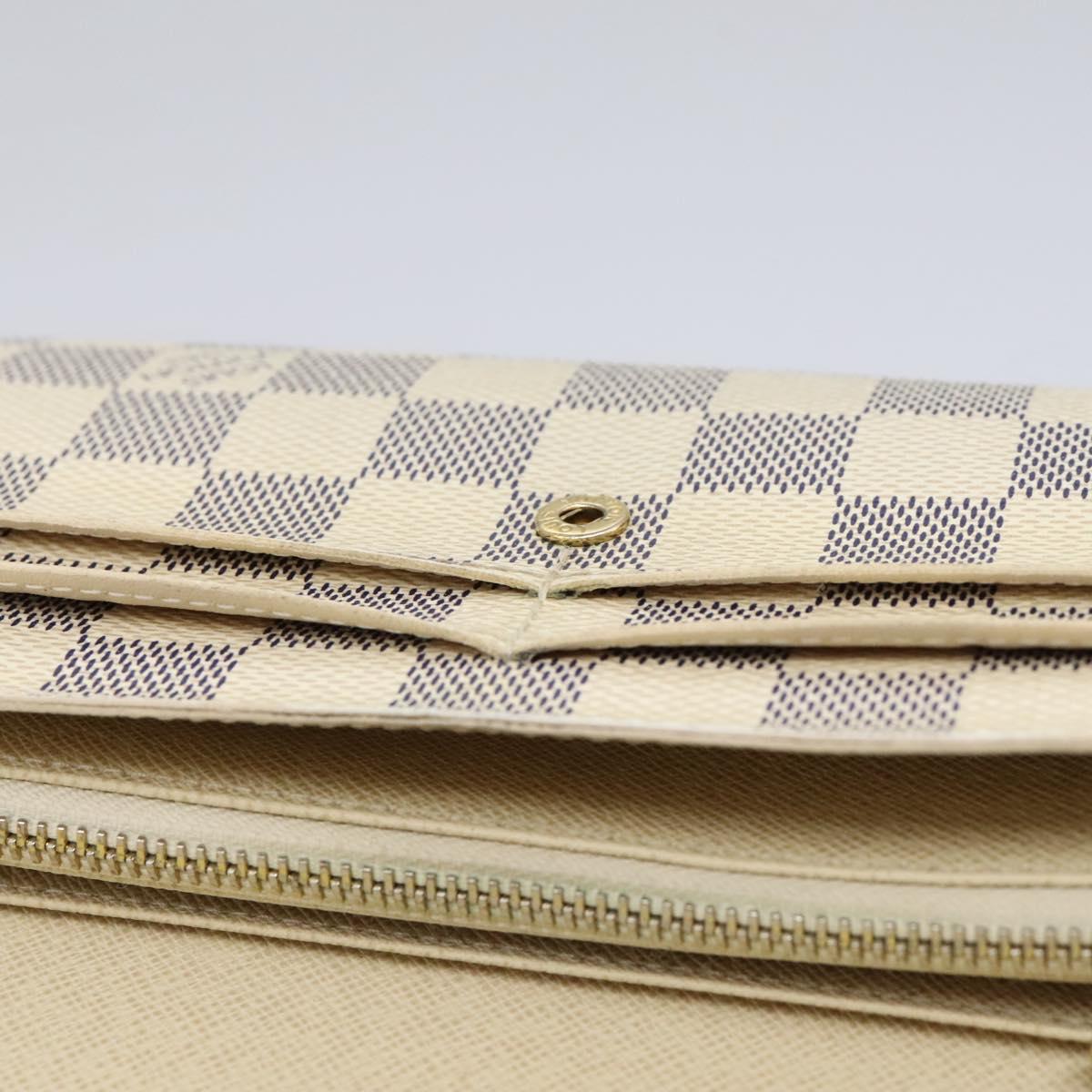 Louis Vuitton Sarah White Canvas Wallet (Pre-Owned)