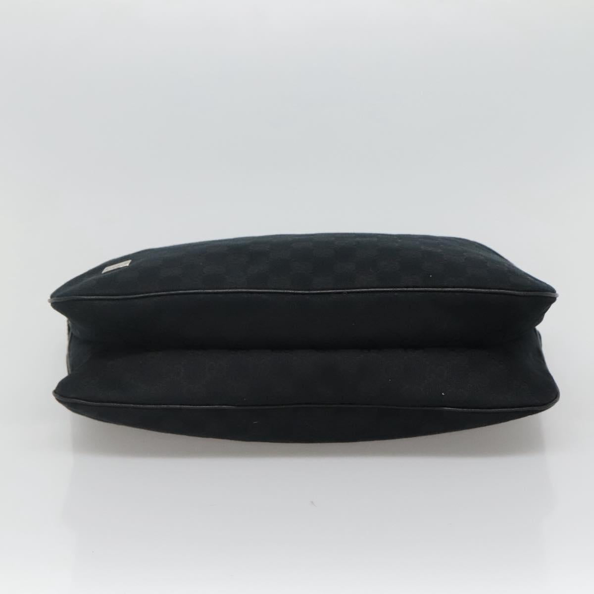 Gucci Gg Canvas Black Canvas Clutch Bag (Pre-Owned)