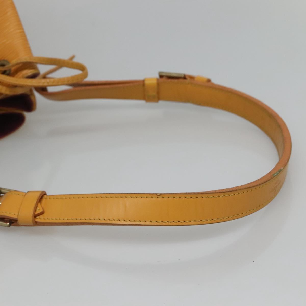 Louis Vuitton Petit Noé Yellow Leather Shoulder Bag (Pre-Owned)