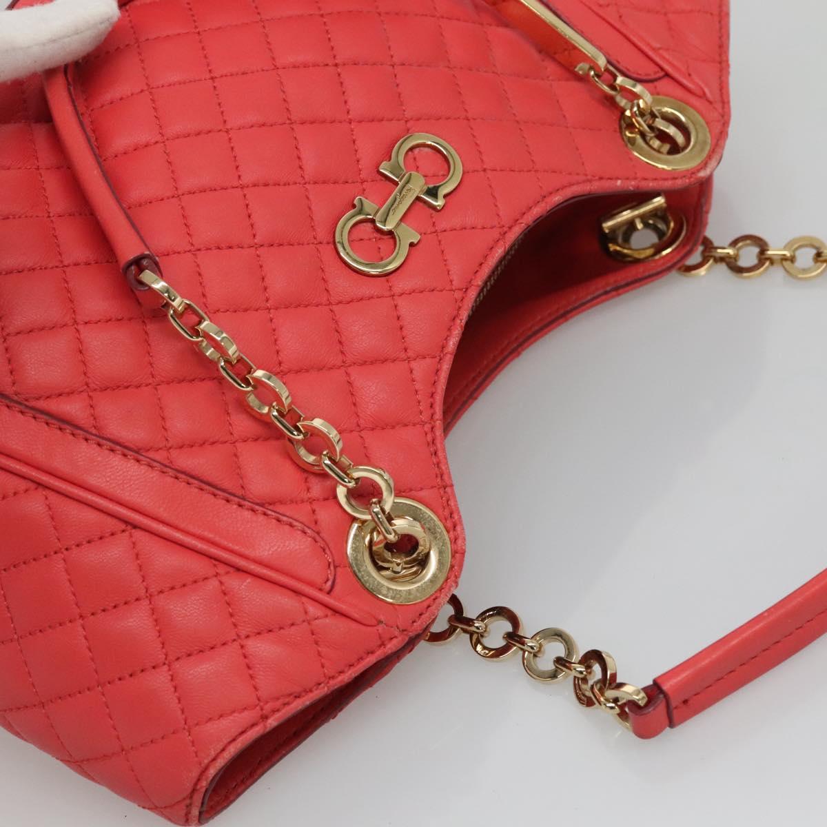 Salvatore Ferragamo Gancini Pink Leather Shoulder Bag (Pre-Owned)