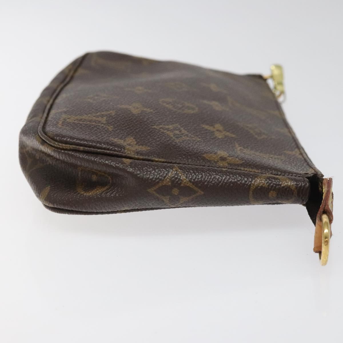 Louis Vuitton Pochette Accessoire Brown Canvas Clutch Bag (Pre-Owned)
