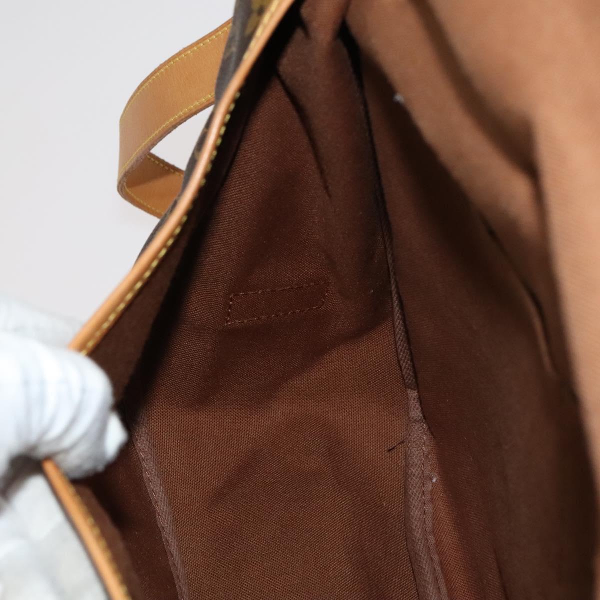 Louis Vuitton Saumur 35 Brown Canvas Shoulder Bag (Pre-Owned)