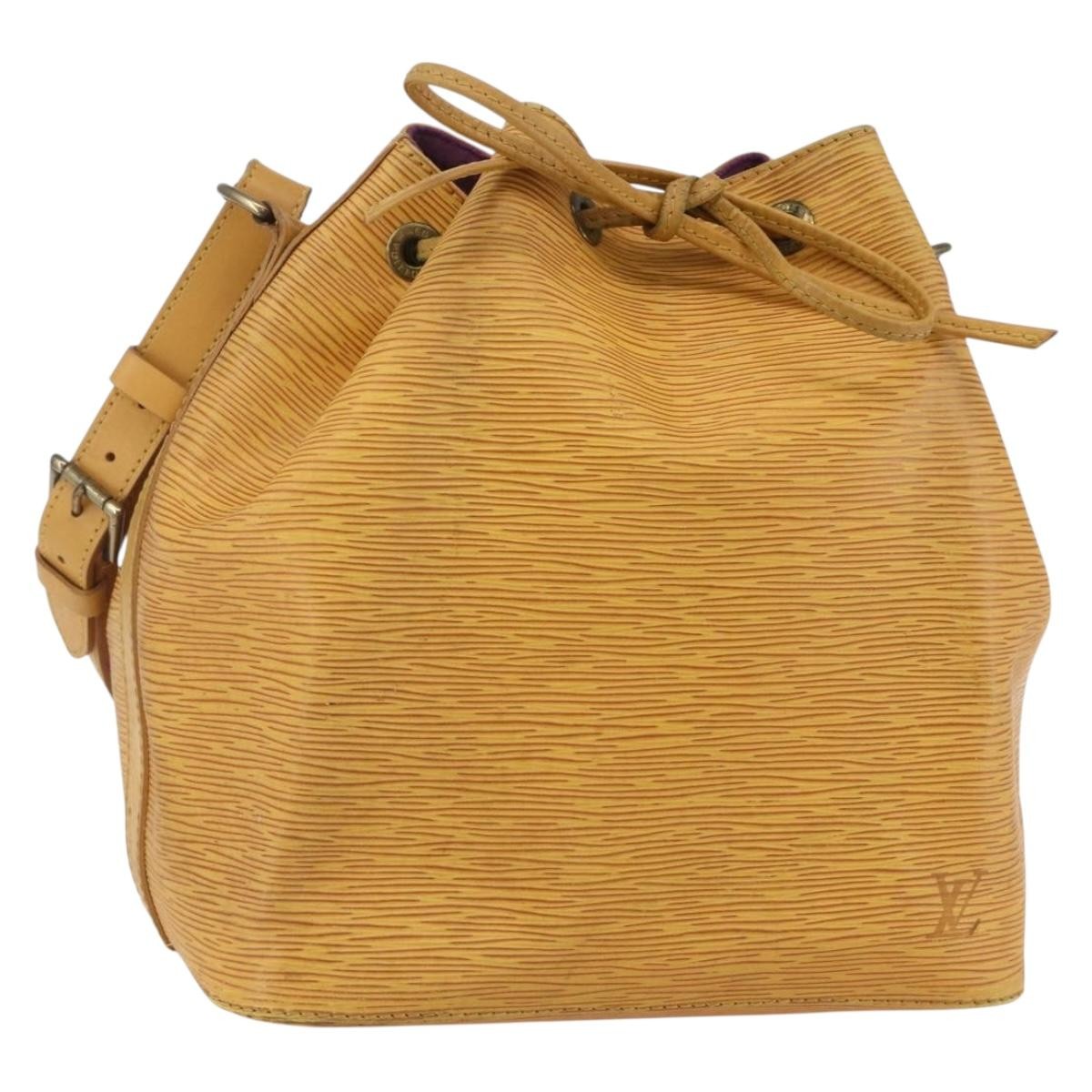 Louis Vuitton Petit Noe Epi Leather Yellow Leather Shoulder Bag Bag (Pre-Owned)