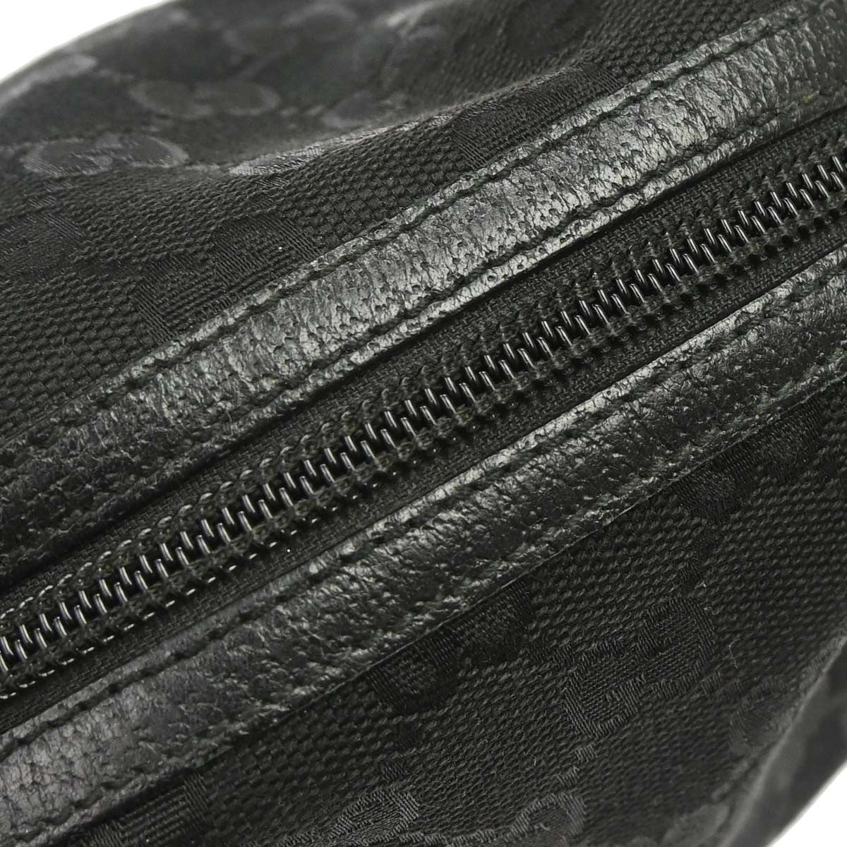Gucci Zip Around Bowling Gg Canvas Black Canvas Handbag (Pre-Owned)