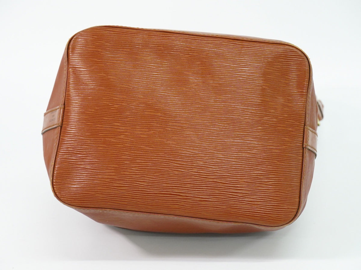 Louis Vuitton Petit Noe Epi Leather Brown Leather Shoulder Bag Bag (Pre-Owned)