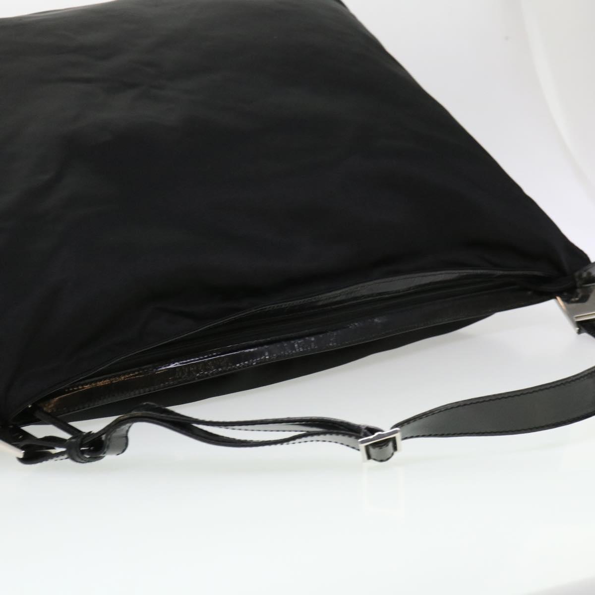 Gucci Black Synthetic Travel Bag (Pre-Owned)