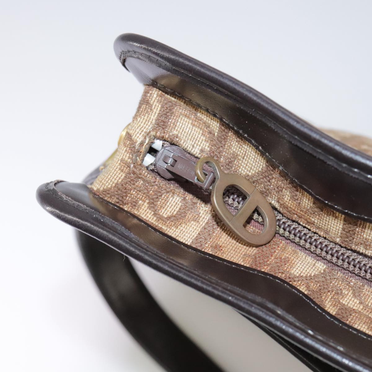 Dior Trotter Canvas Shoulder Bag Gold Canvas Shoulder Bag (Pre-Owned)