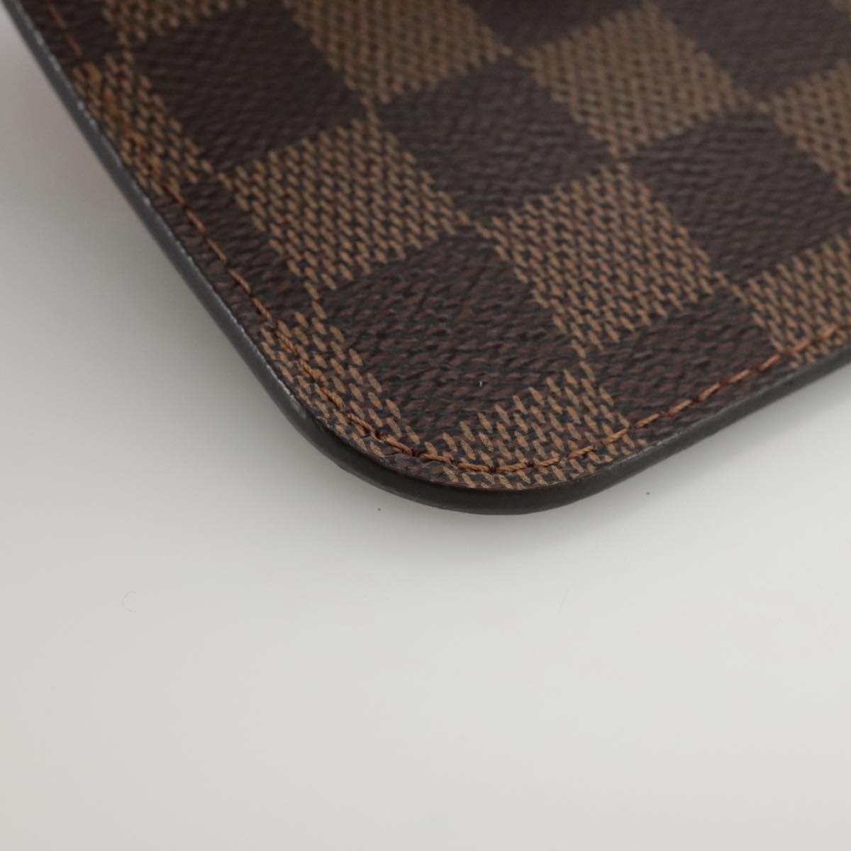 Louis Vuitton Neverfull Pouch Brown Canvas Clutch Bag (Pre-Owned)