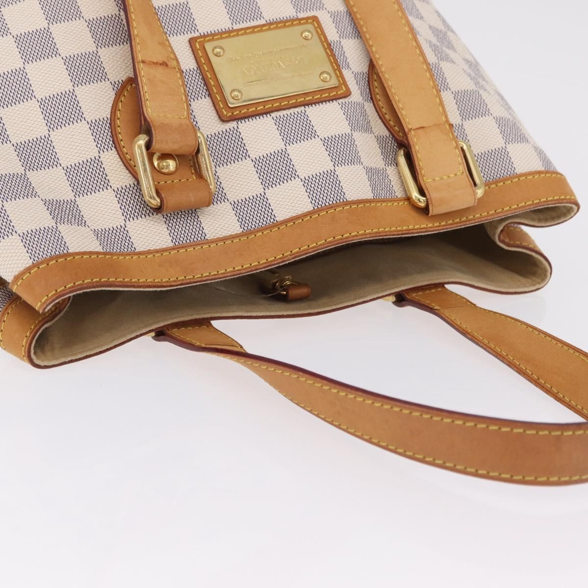 Louis Vuitton Hampstead Damier Beige Canvas Handbag (Pre-Owned)