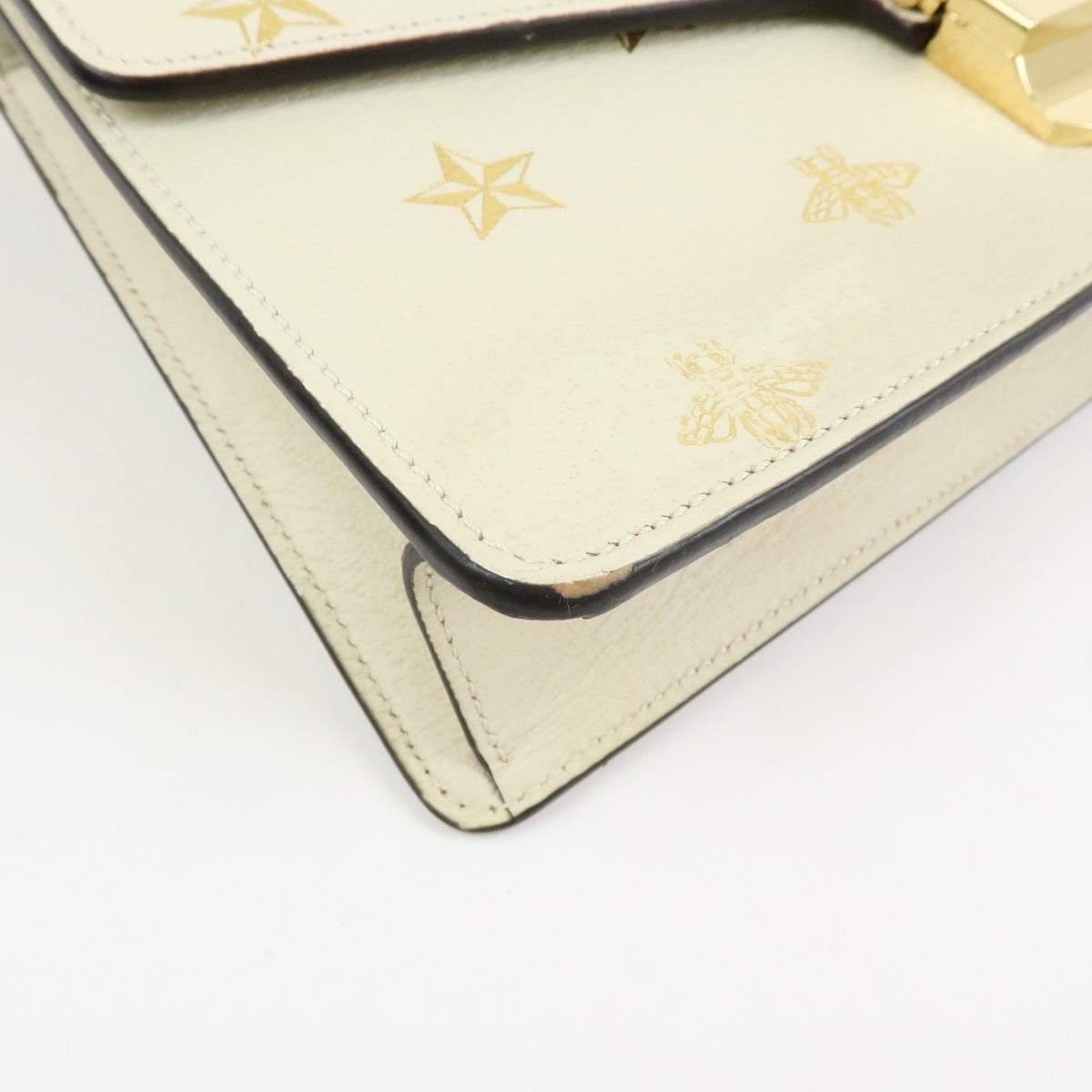 Gucci Sylvie Printed Leather Beige Leather Shoulder Bag Bag (Pre-Owned)