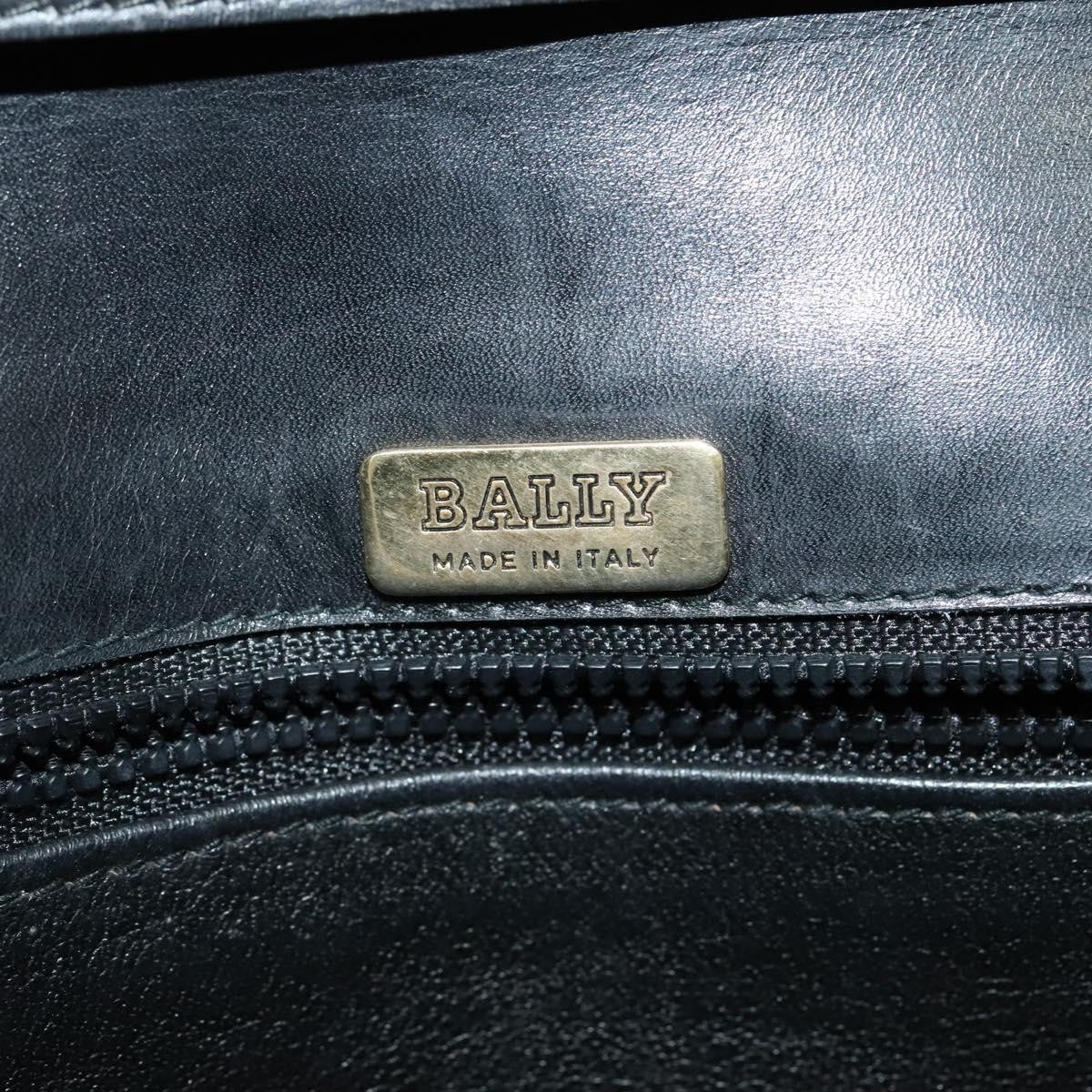 Bally Vintage Leather Black Leather Shoulder Bag Bag (Pre-Owned)