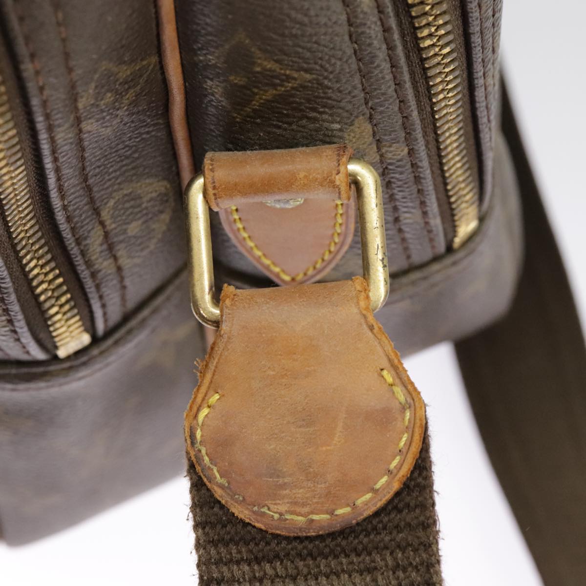 Louis Vuitton Reporter Brown Canvas Shoulder Bag (Pre-Owned)
