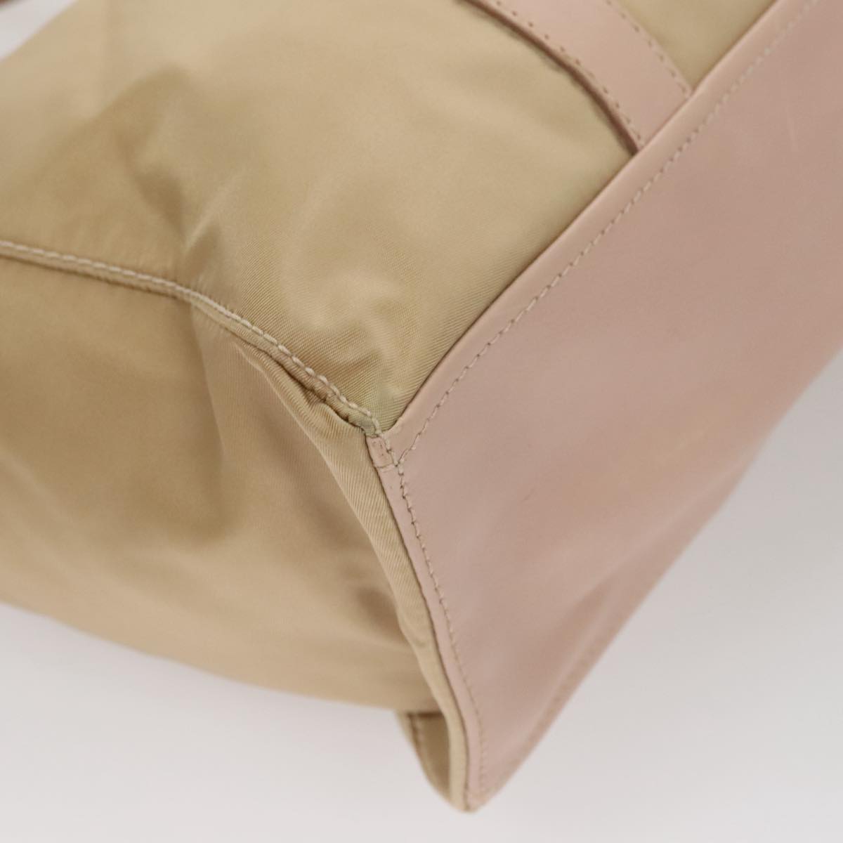 Prada Beige Synthetic Shoulder Bag (Pre-Owned)