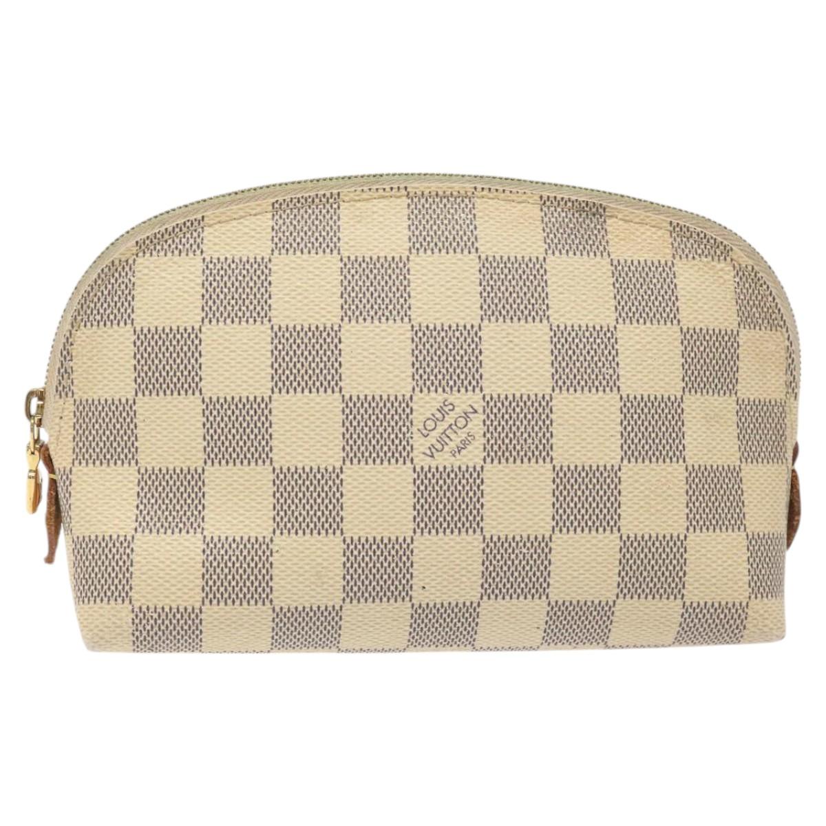 Louis Vuitton Cosmetic Pouch White Canvas Clutch Bag (Pre-Owned)
