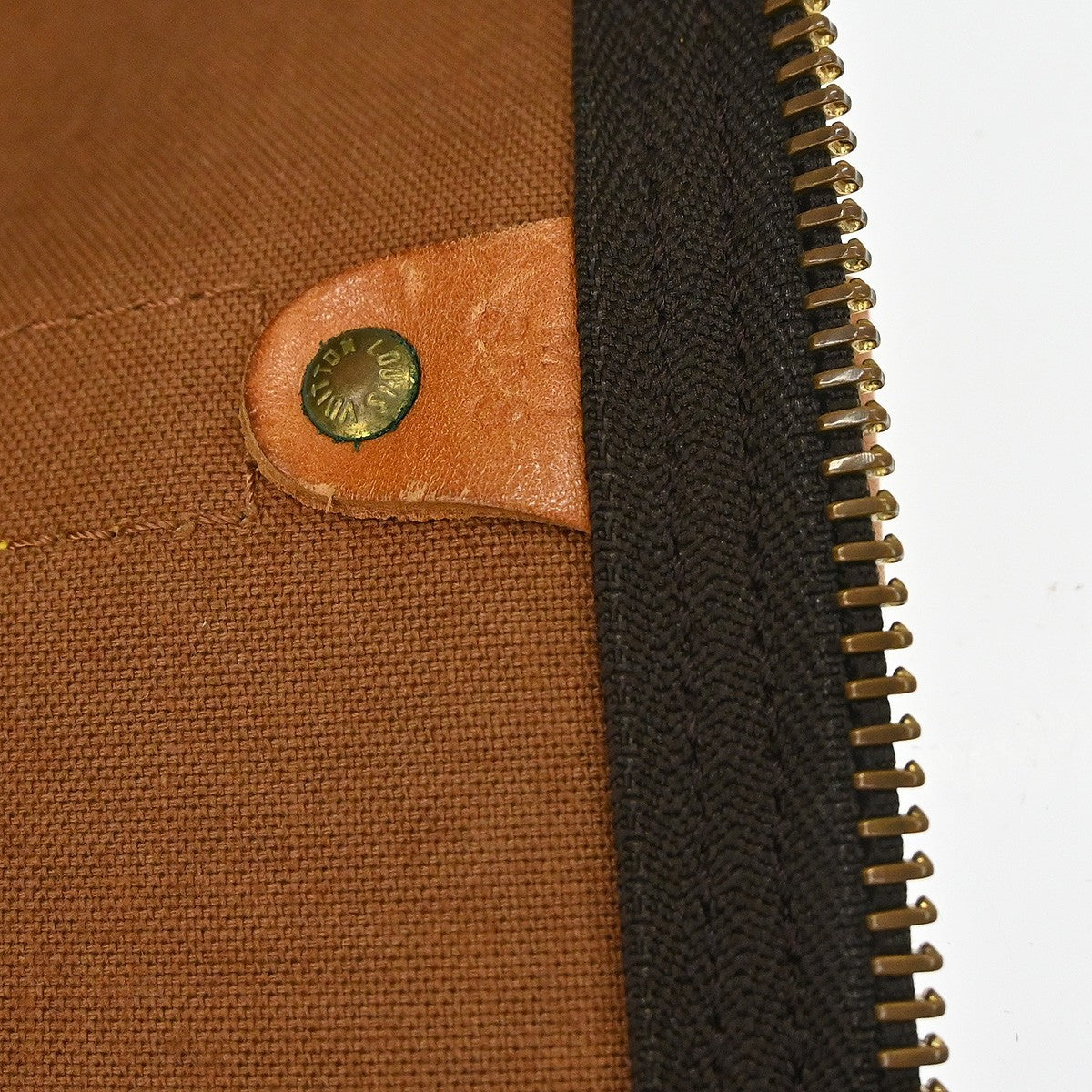 Louis Vuitton Keepall Monogram Canvas Brown Canvas Travel Bag Bag (Pre-Owned)