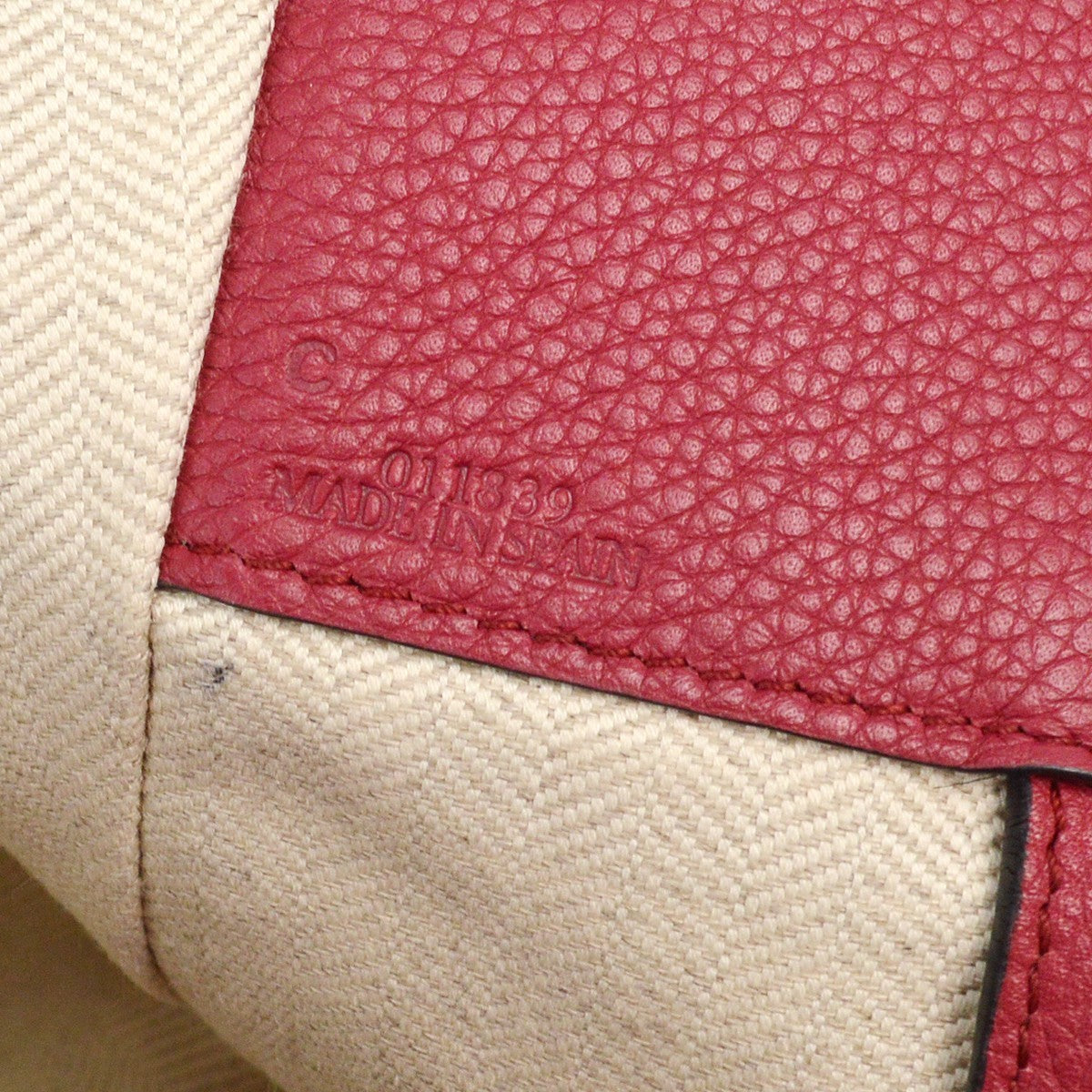 Loewe Hammock Leather Burgundy Leather Handbag (Pre-Owned)