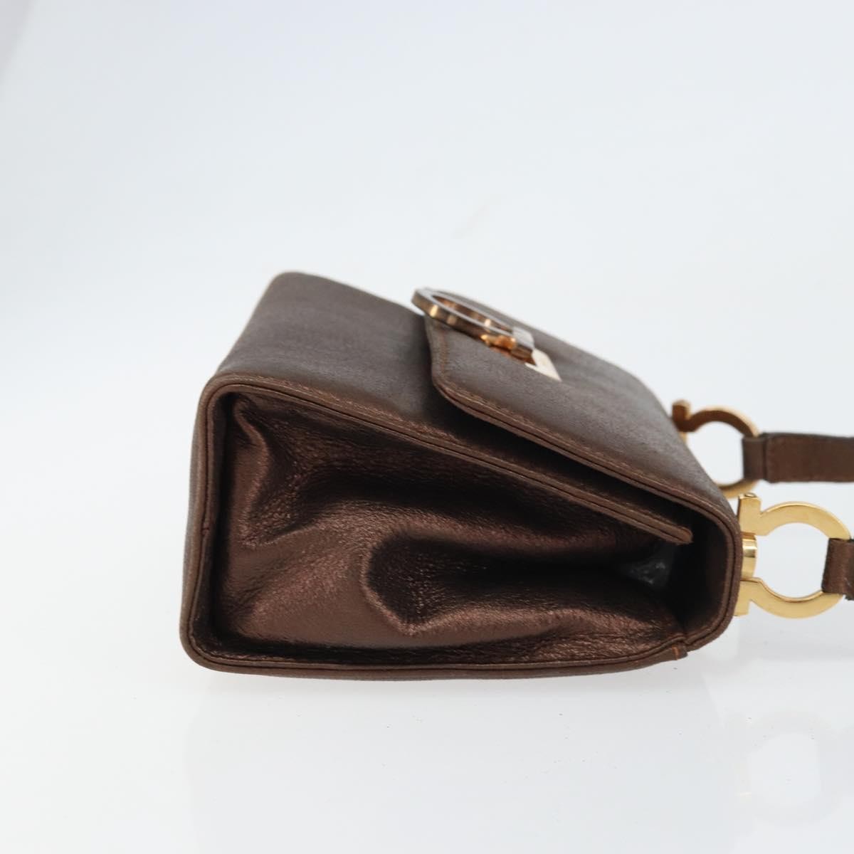 Salvatore Ferragamo Gancini Leather Gold Leather Shoulder Bag Bag (Pre-Owned)