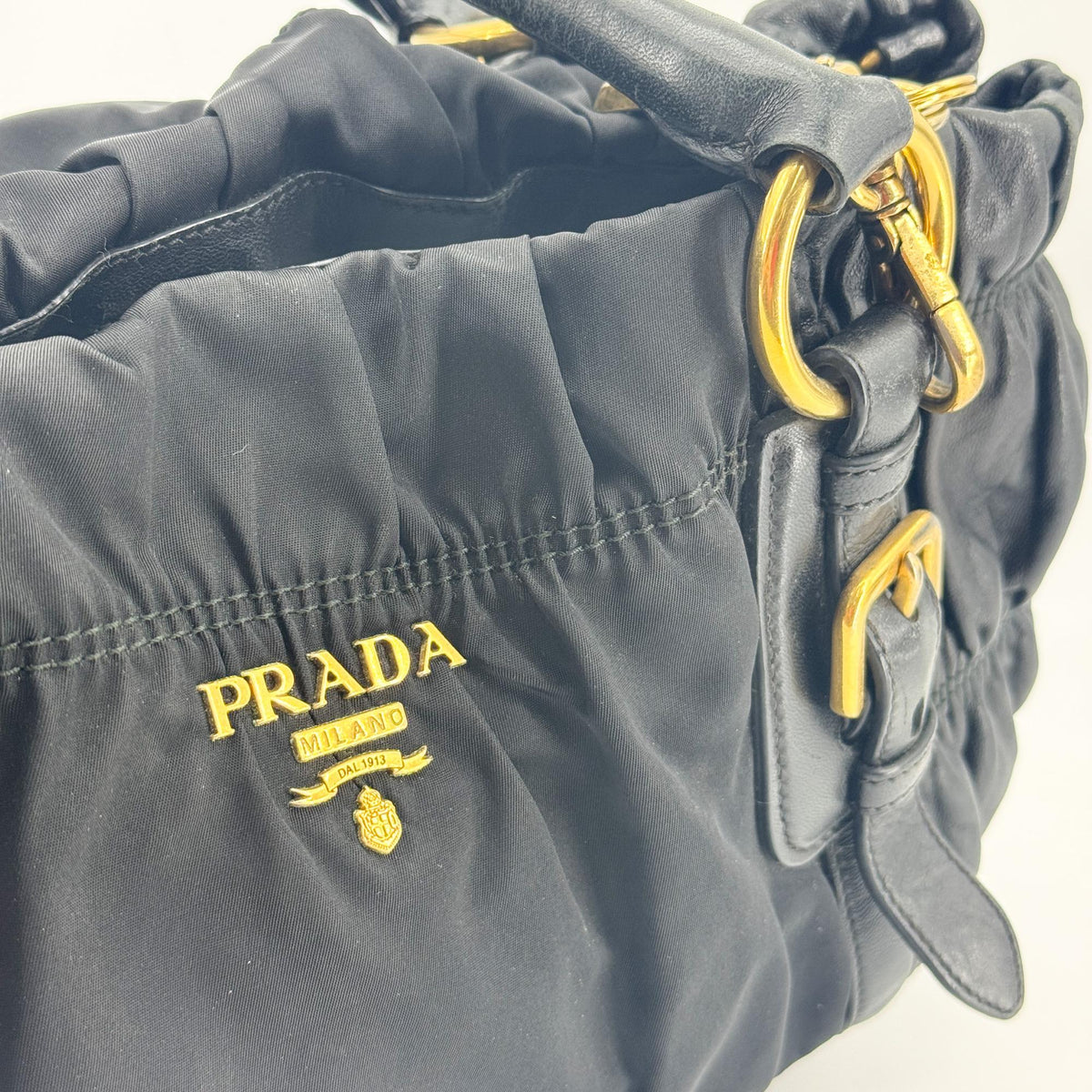 Prada Gaufre Convertible Satchel Leather And Tessuto Black Nylon Handbag (Pre-Owned)