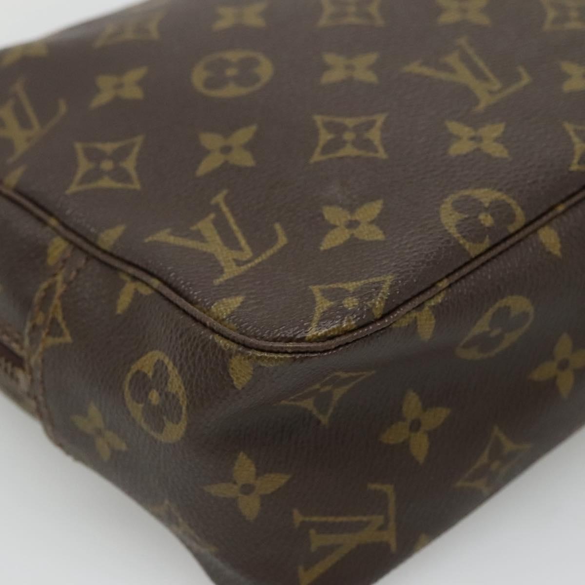Louis Vuitton Trousse Toilette 28 Brown Canvas Clutch Bag (Pre-Owned)