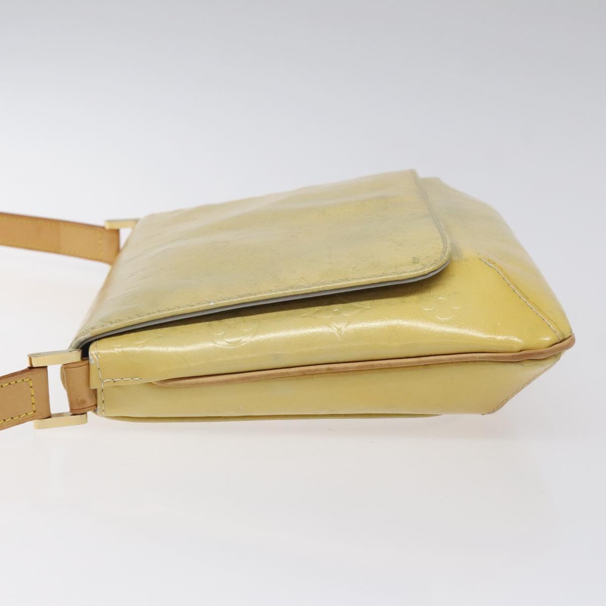 Louis Vuitton Thompson Street Beige Patent Leather Shoulder Bag (Pre-Owned)
